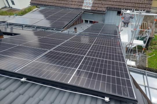 Fertige Photovoltaik-Anlage