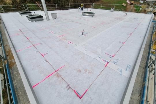 Gerüst und Absturzsicherung