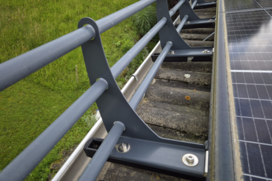 Photovoltaik Schneefanggitter