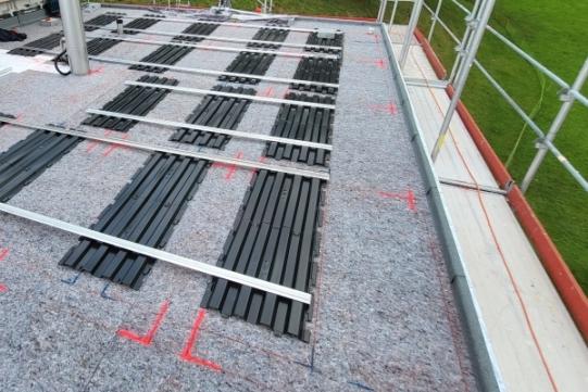 Markierungen und Aufbau Unterkonstruktion