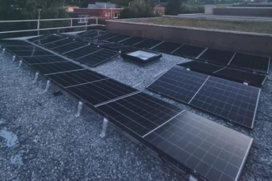 Fertige Photovoltaikanlage 